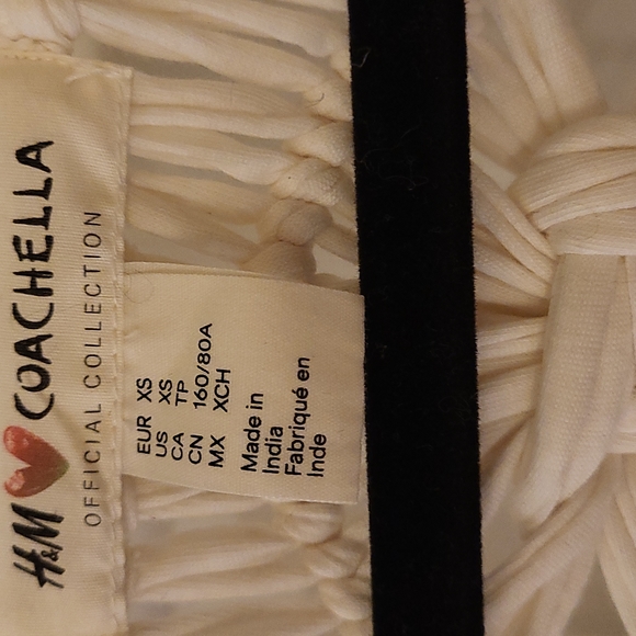 💝 Darling long French vest by HM Coachella size extra small cream - Picture 2 of 3